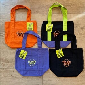 Trader Joe's Mini Canvas Halloween Tote Set